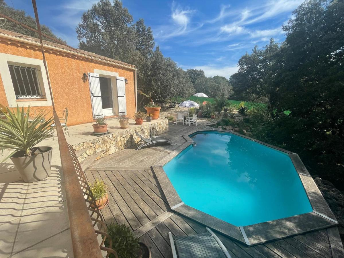 Le Calme De La Garrigue Bed and Breakfast Russan Εξωτερικό φωτογραφία